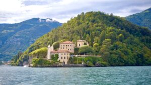 Noleggio-barca-lago-di-Como-0