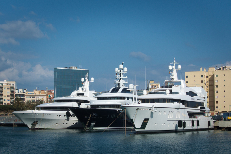 Yatch-1