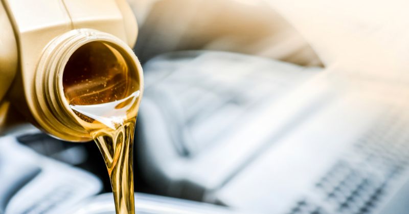 olio-per-motori-fuoribordo-e-entrobordo-1