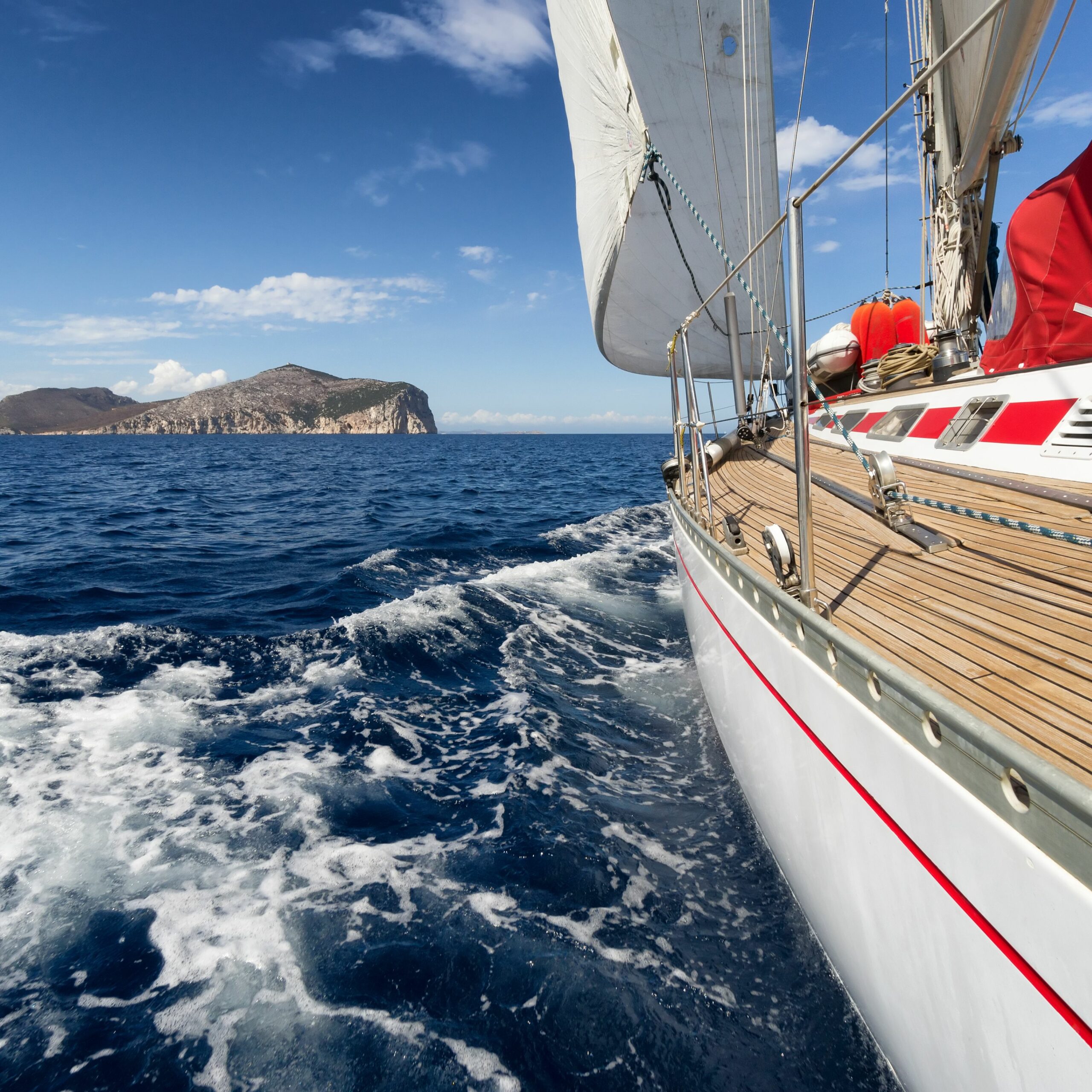 Noleggio barca a vela Sardegna